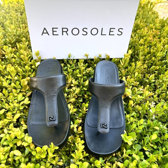 New in Box - AEROSOLES - Clio Sandal - Black Leather - Size 9 - Picture 1 of 12